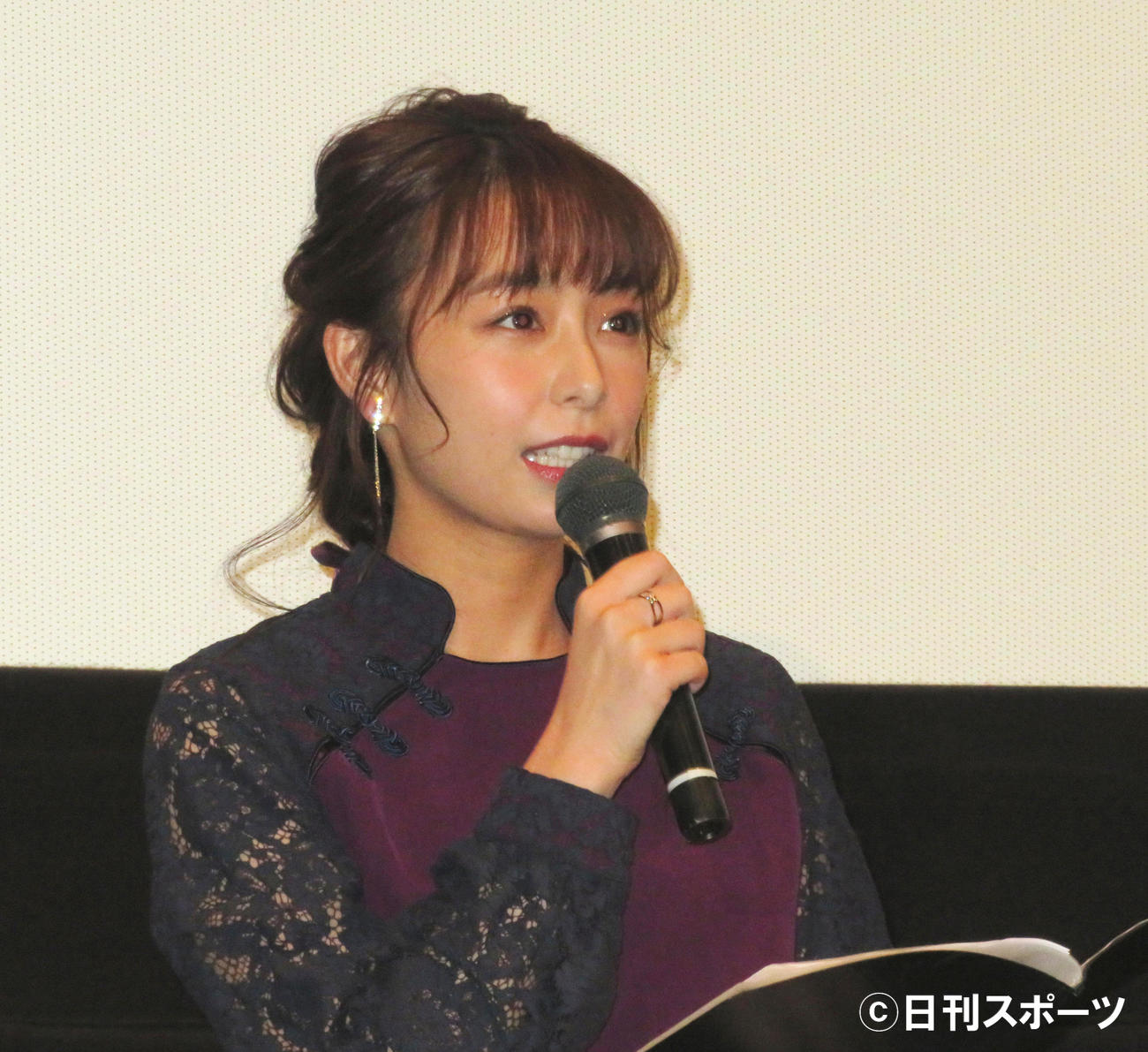 「羅小黒戦記　ぼくが選ぶ未来」初日舞台あいさつに出席した宇垣美里（撮影・佐藤勝亮）