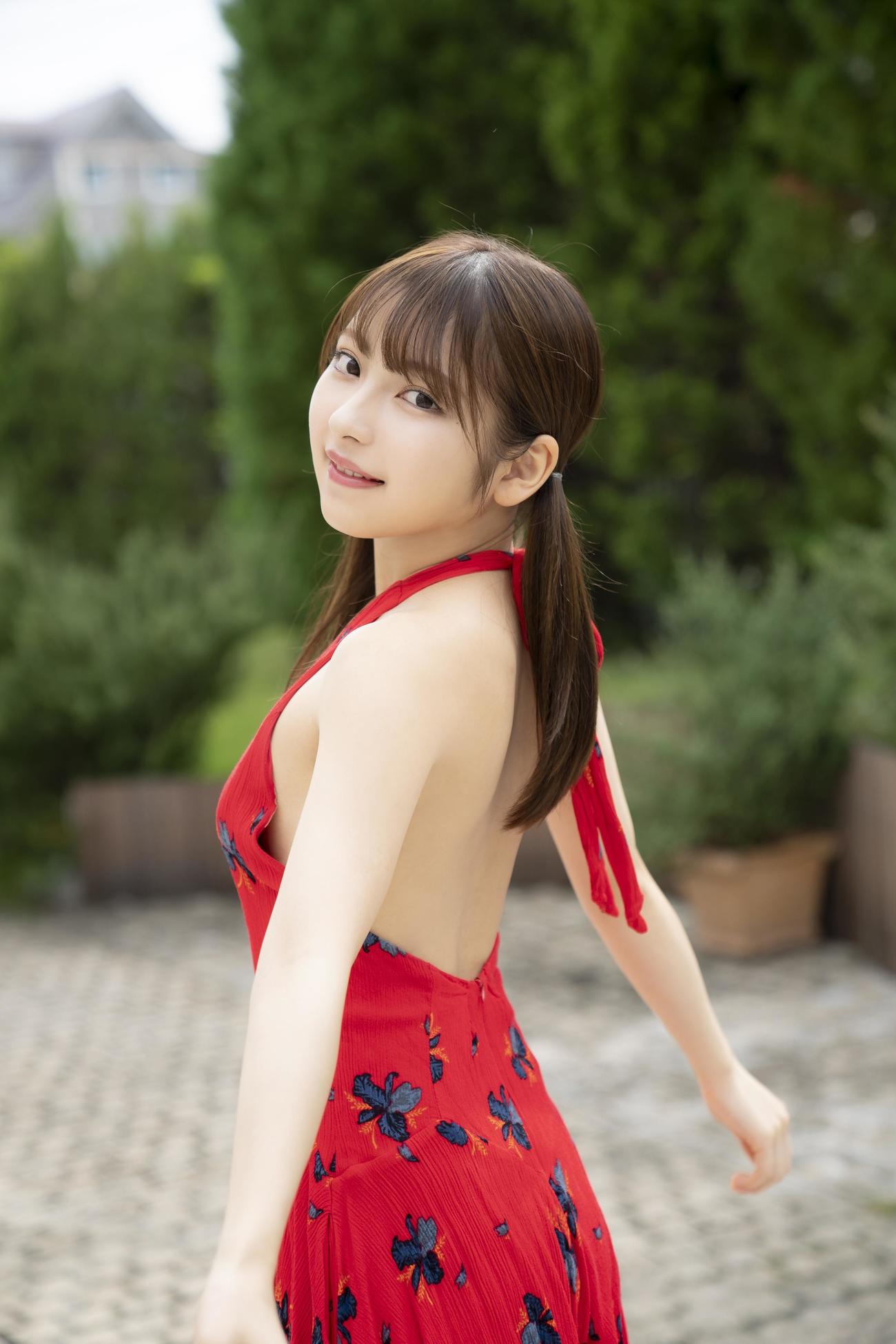 週刊少年チャンピオンで5回目の表紙を飾ったタレントの十味（(c)小池伸一郎／秋田書店）