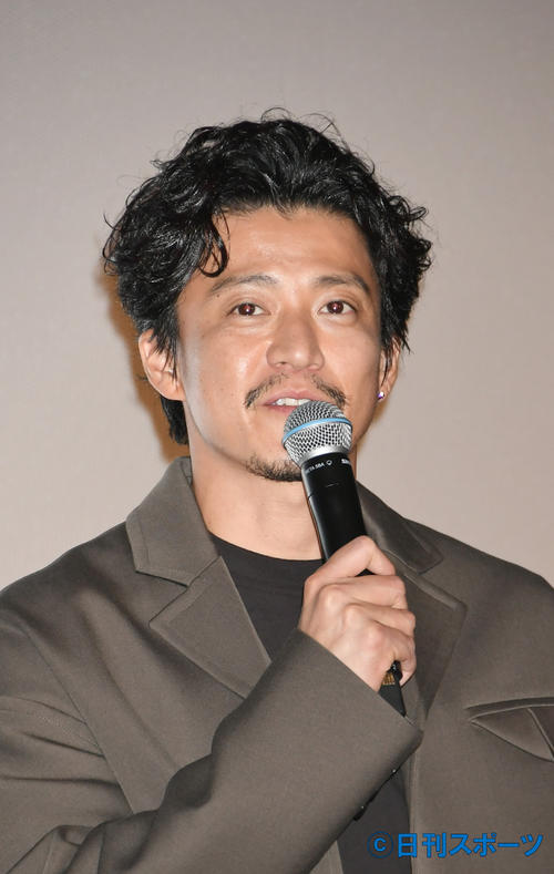 小栗旬と星野源 次はホームコメディーで兄弟役希望 シネマ写真ニュース 日刊スポーツ