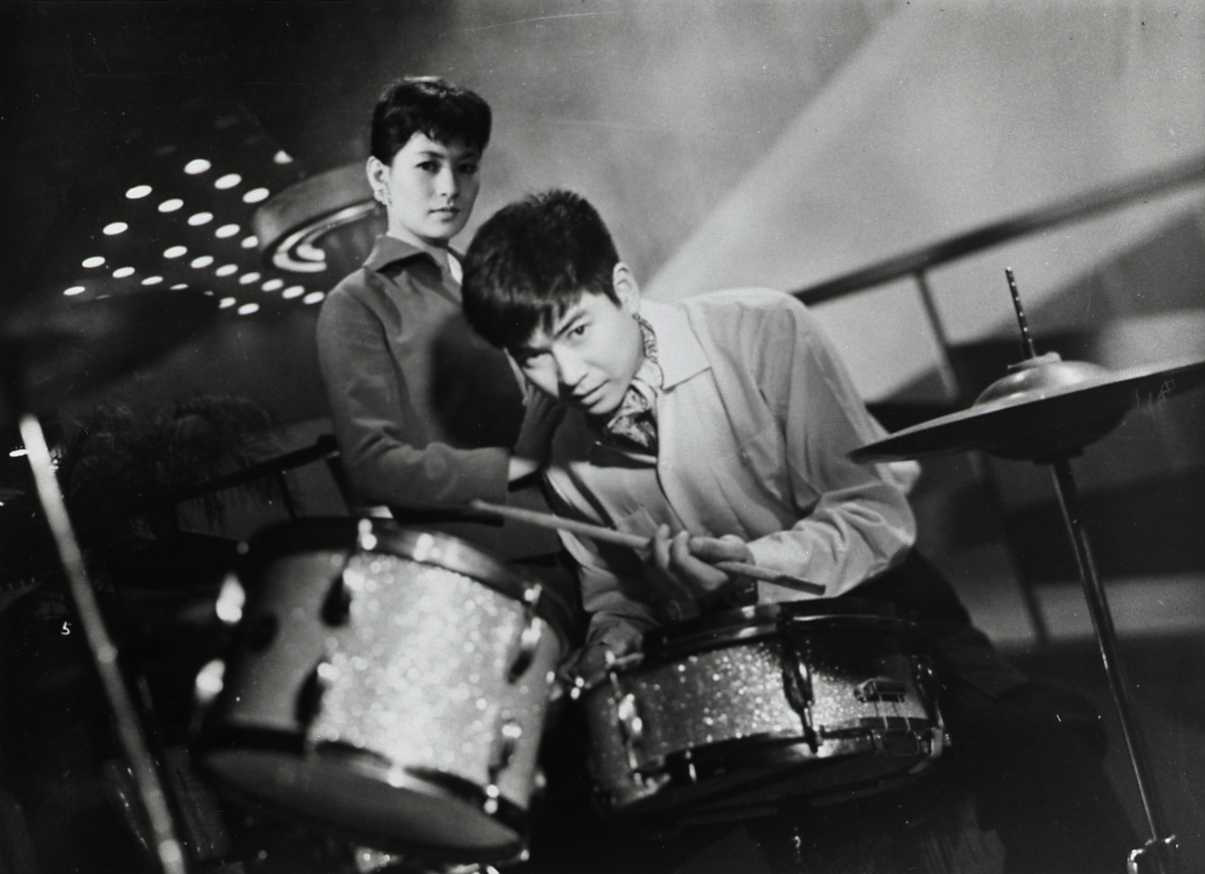 映画「嵐を呼ぶ男」
（C）1957日活株式会社
