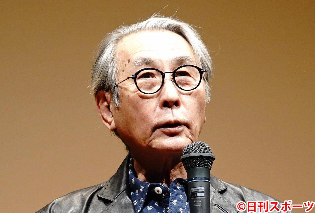 11月15日、俳優渡哲也さん追悼上映会でトークショーを行った映画監督でカメラマンの木村大作氏