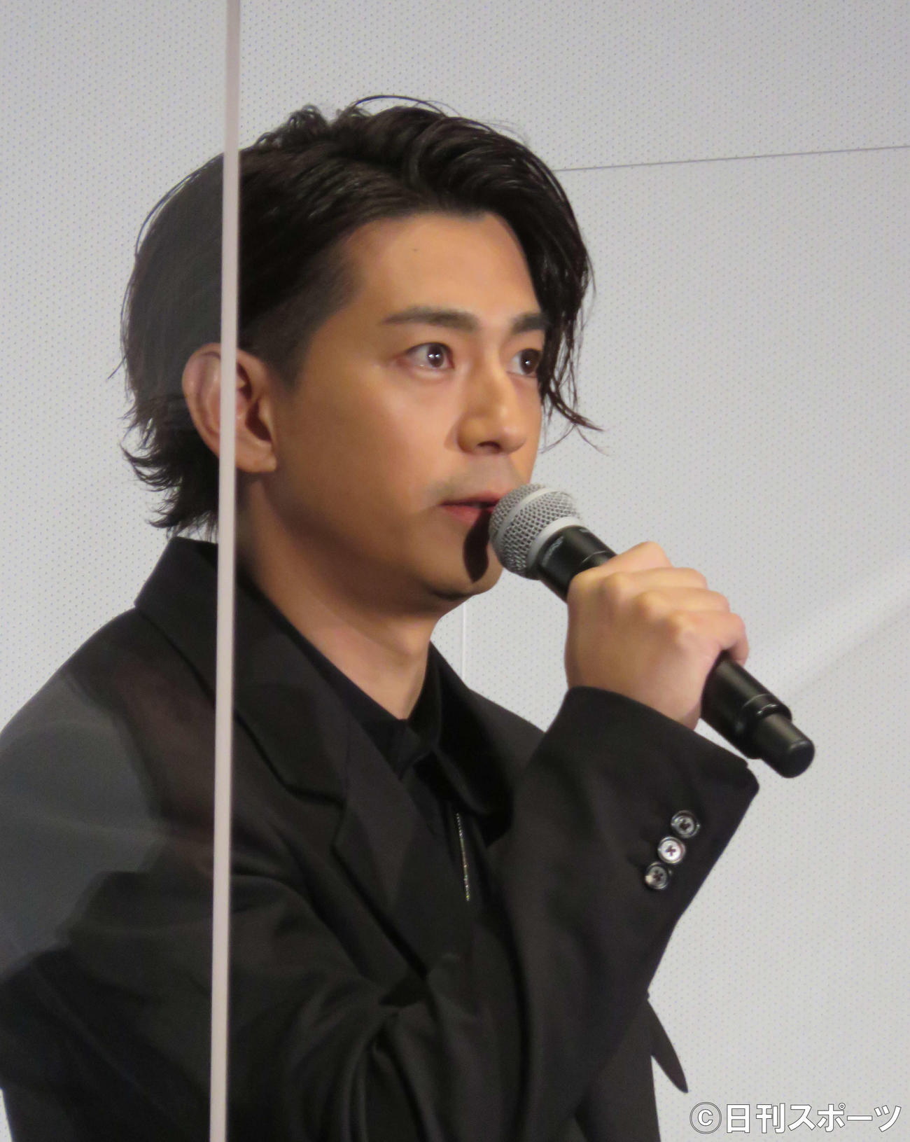 三浦春馬さん主演映画「天外者」完成舞台あいさつに出席した三浦翔平