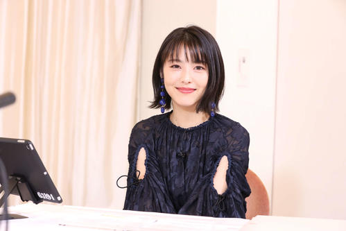 映画「約束のネバーランド」のオンラインイベントに参加した浜辺美波