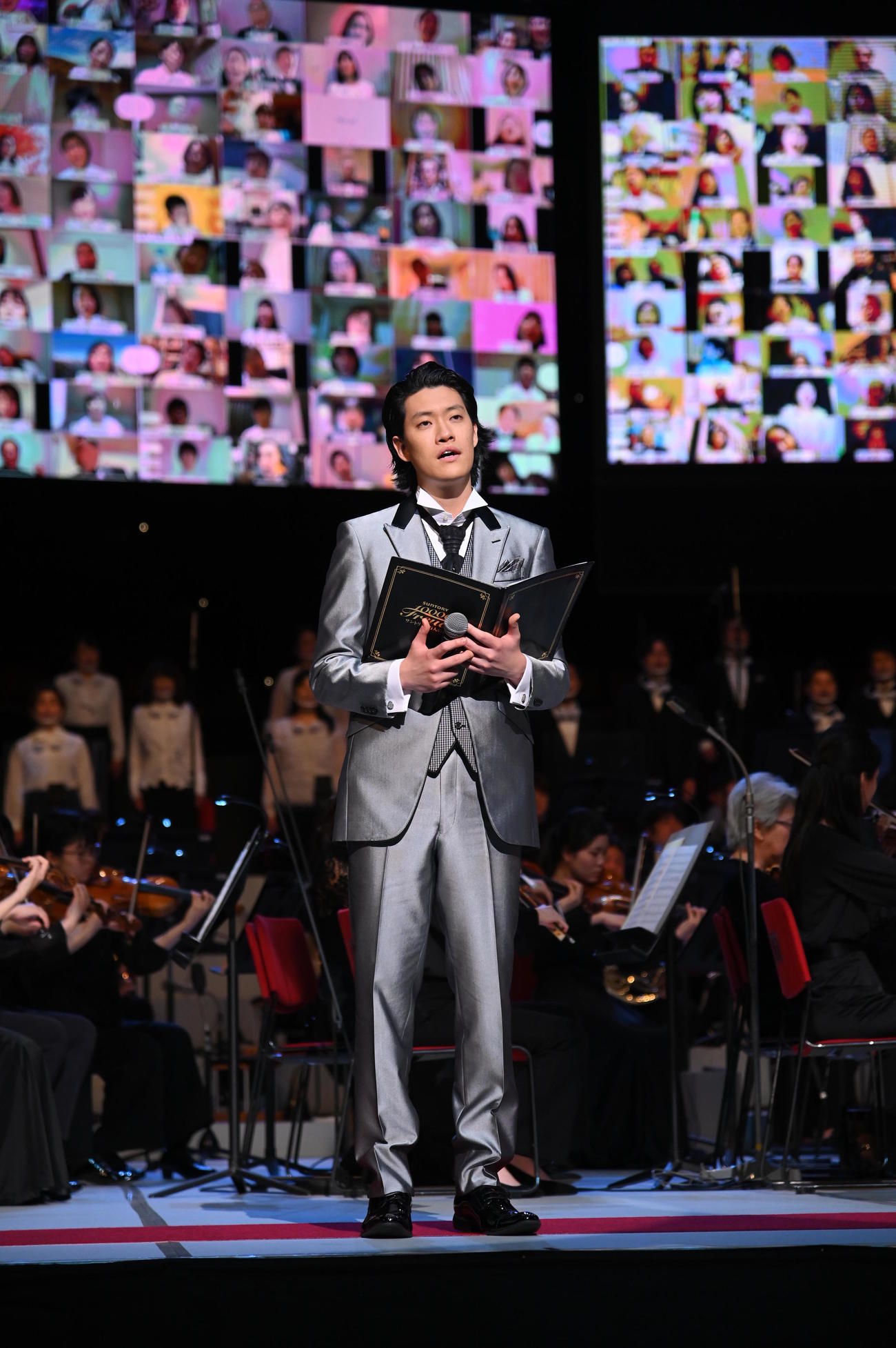サントリー1万人の第九で総合司会を務めた粗品（C）MBS／サントリー1万人の第九