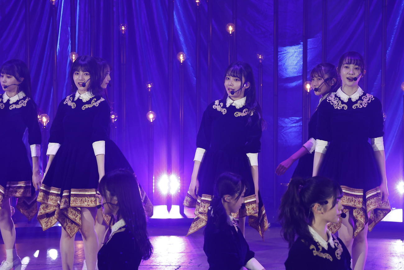 「ありがちな恋愛」を披露した乃木坂46の4期生