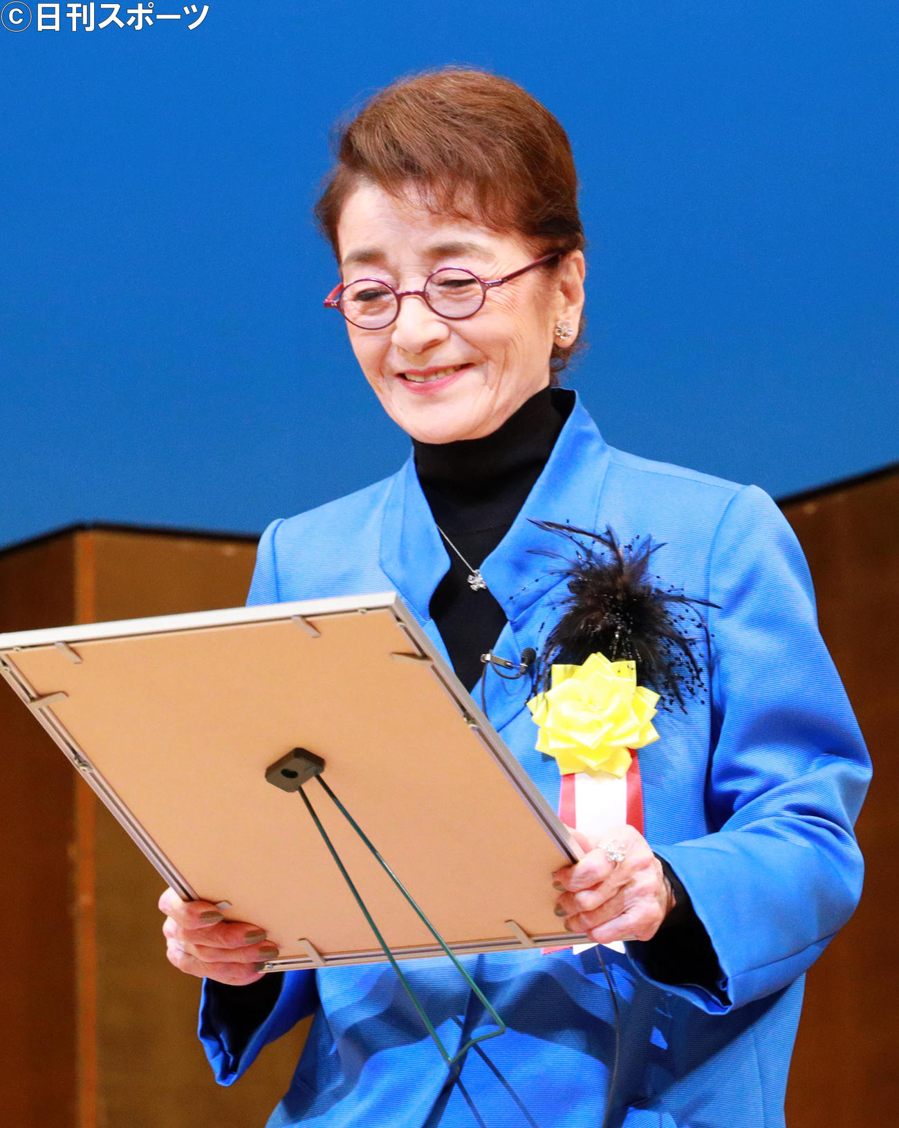 「スターの手型顕彰式」に選ばれた倍賞千恵子（撮影・中島郁夫）