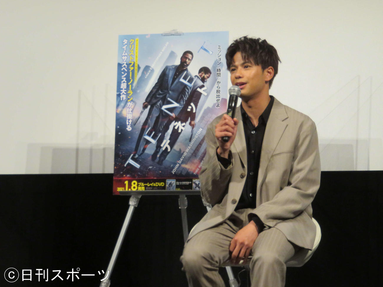 トークショーで熱く語る森崎ウィン