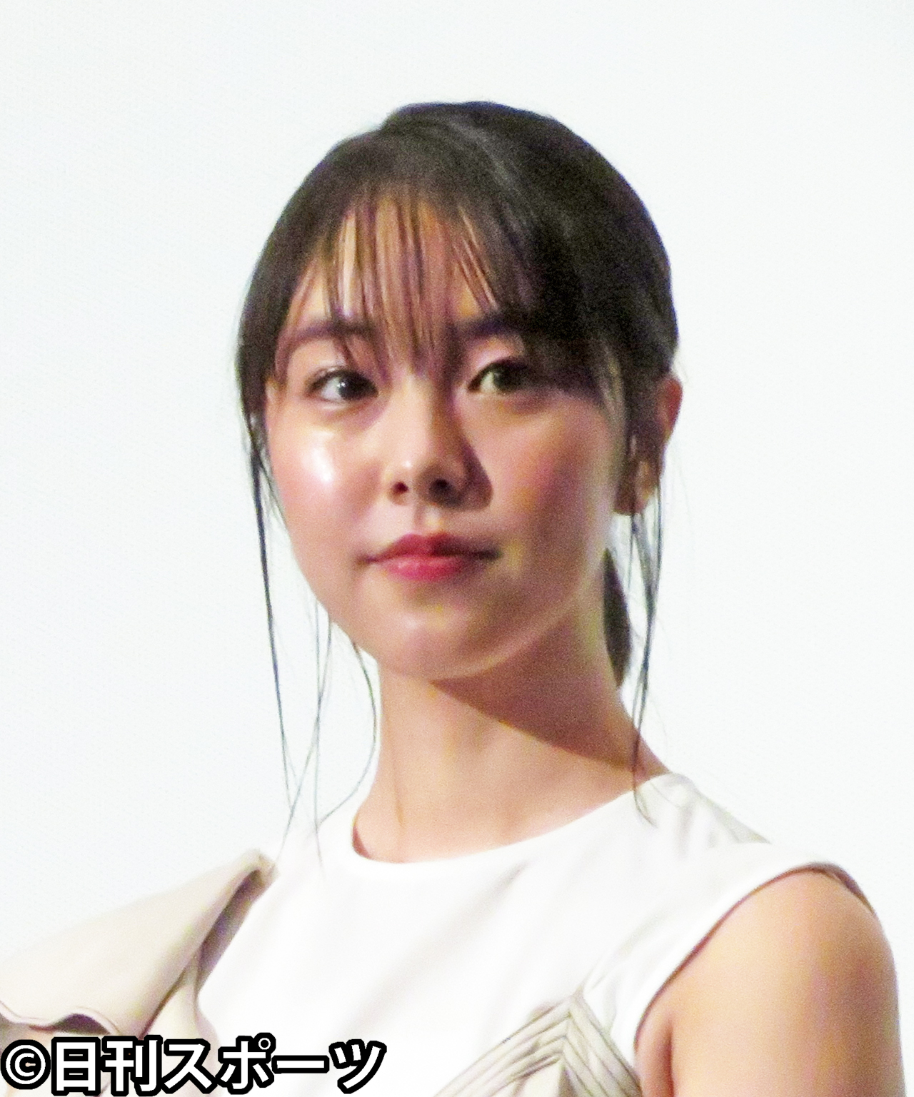 唐田えりか