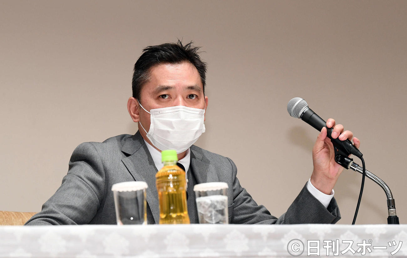 新潮社との裁判の判決を受け会見する爆笑問題の太田光（撮影・滝沢徹郎）
