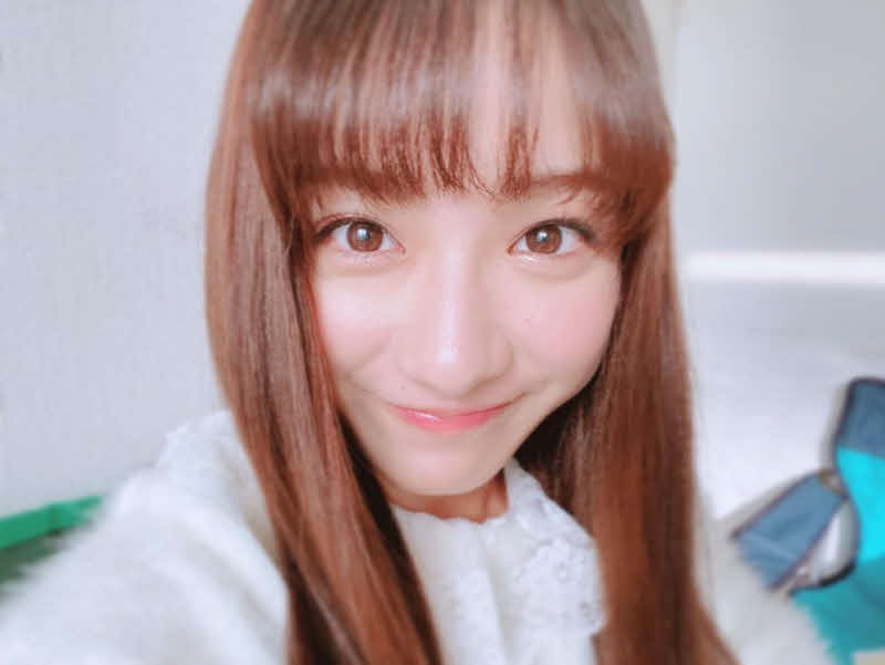 ロングヘアースタイルのオフショットも公開した平祐奈（オフィシャルブログ「祐奈でSKY！？」より）