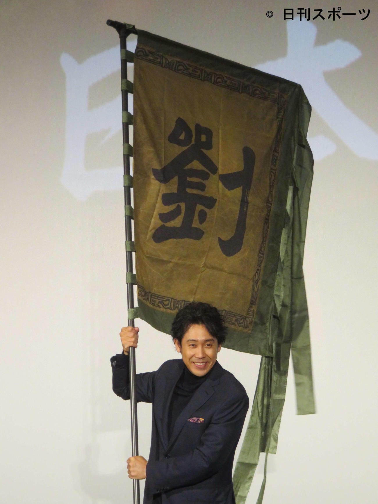 主演映画の大ヒットで笑顔を見せる大泉洋（撮影・相原斎）