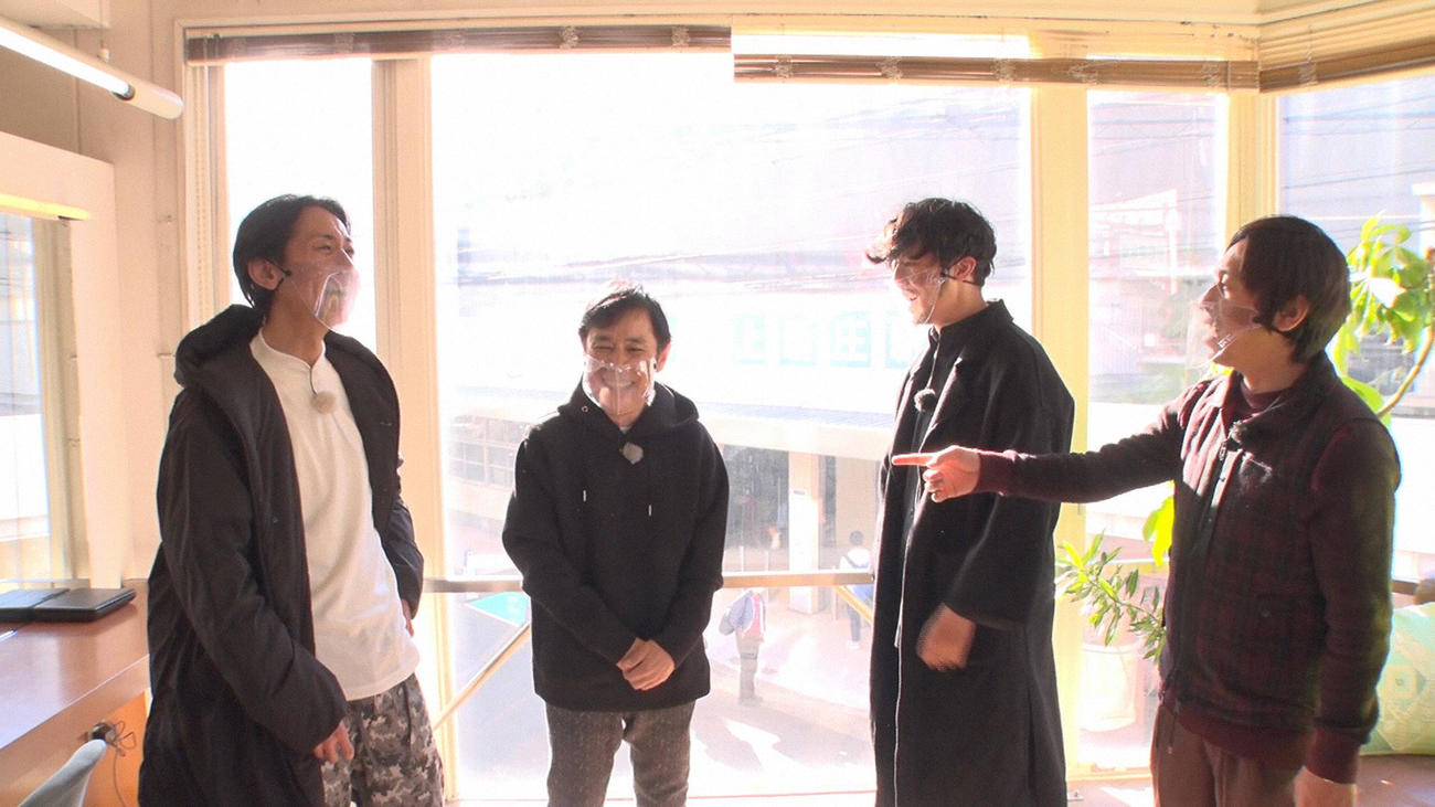 左から矢部浩之、岡村隆史、西野亮廣、梶原雄太（C)フジテレビ