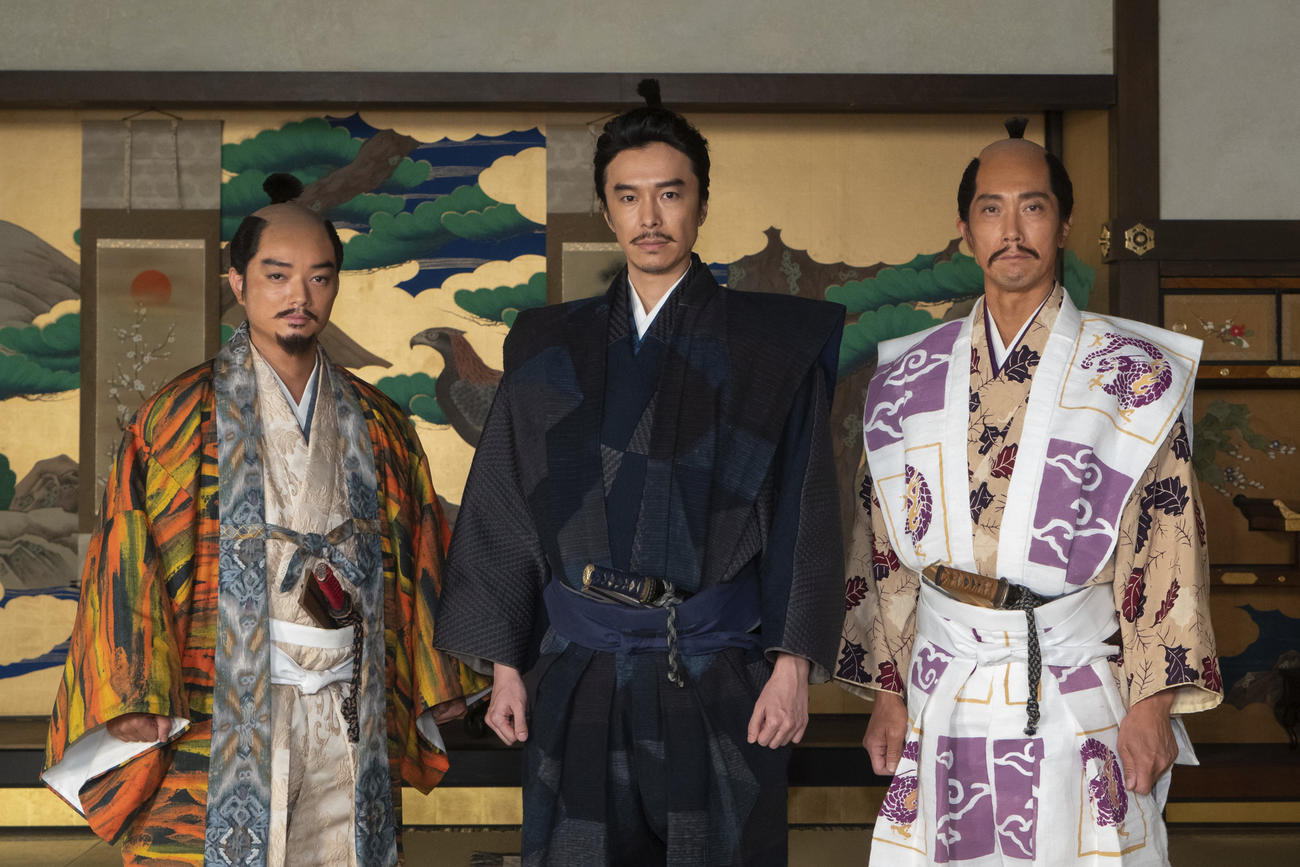 合同取材会に出席した染谷将太、長谷川博己、佐々木蔵之介