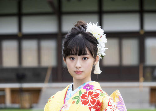活躍が期待される女優井本彩花