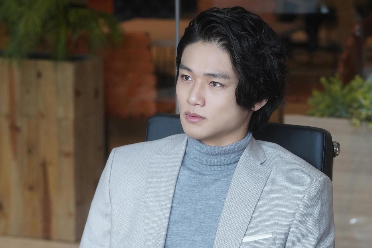 フジテレビ系「監察医　朝顔　新春SP」に出演する中川大輔（C）フジテレビ