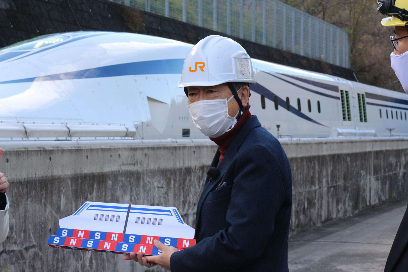 リニア新幹線を取材する池上彰氏