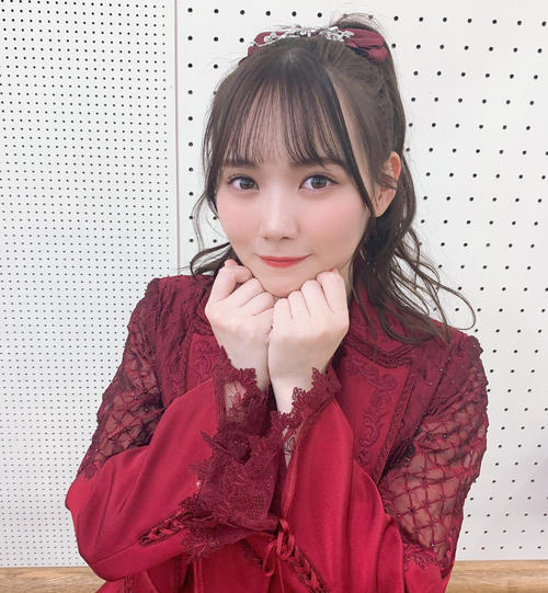NHK紅白歌合戦に出演した乃木坂46の田村真佑