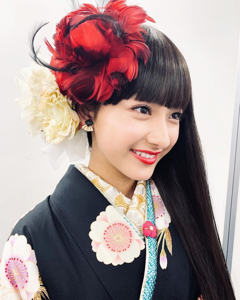 ブログで2年前の成人式の振り袖姿を公開した平祐奈