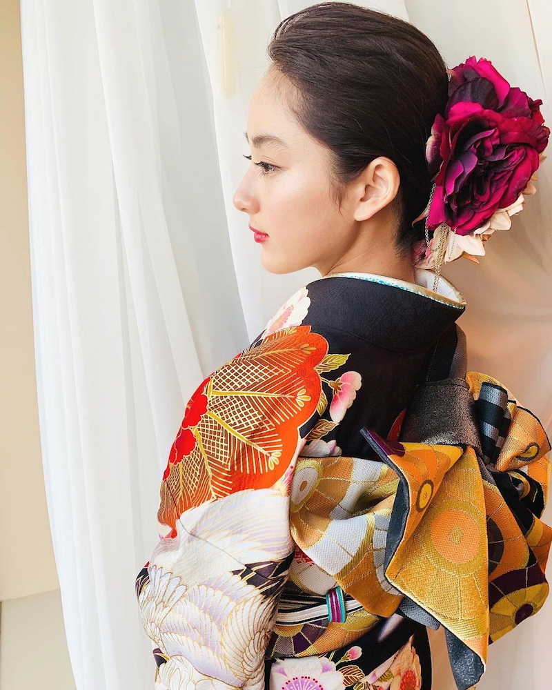 ブログで2年前の成人式の振り袖姿を公開した平祐奈