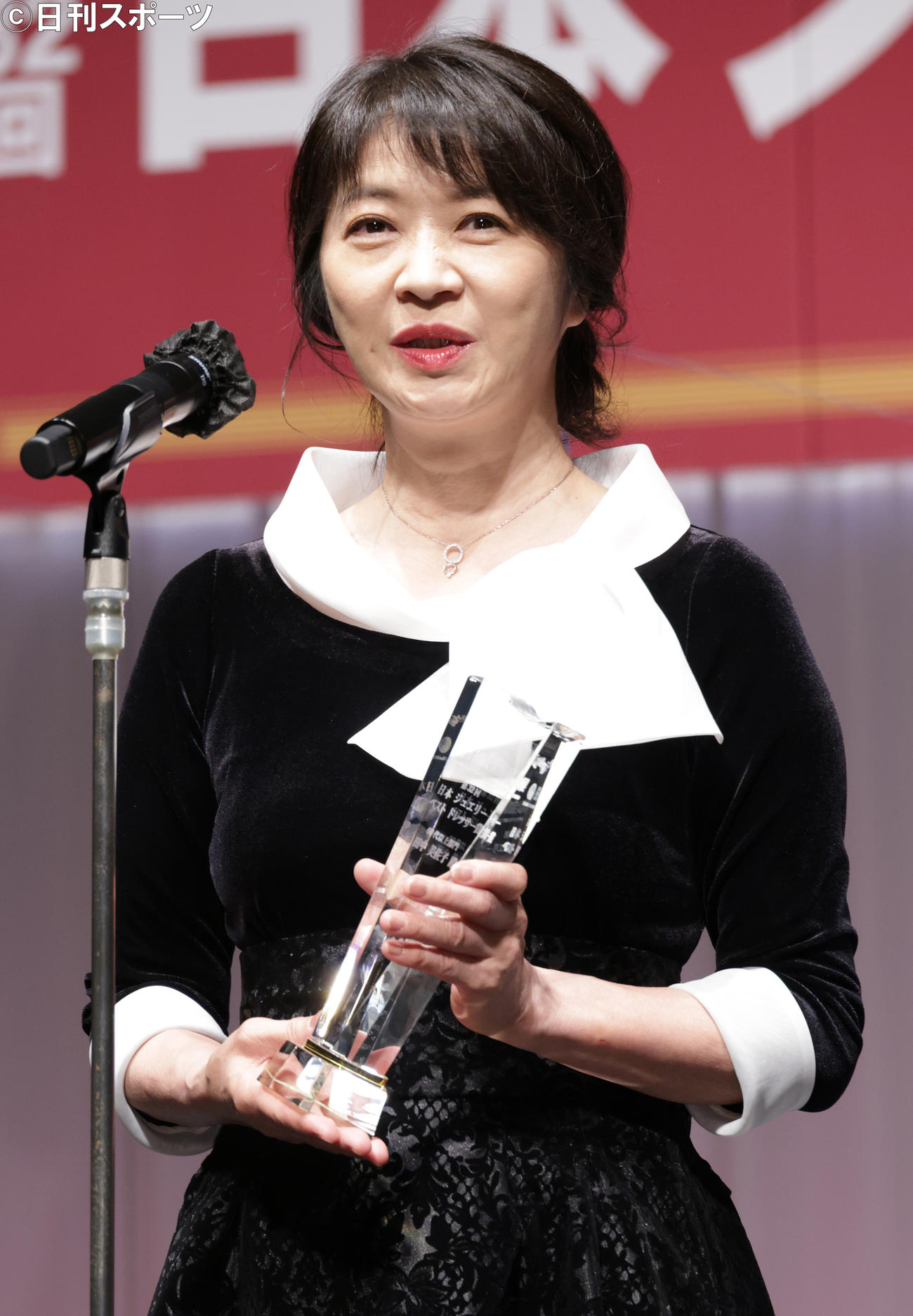 60代以上部門で受賞した田中美佐子（撮影・中島郁夫）