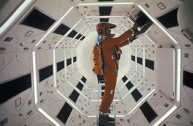 「2001年宇宙の旅」の1場面　(C)2018 Warner Bros Entertainment Inc.