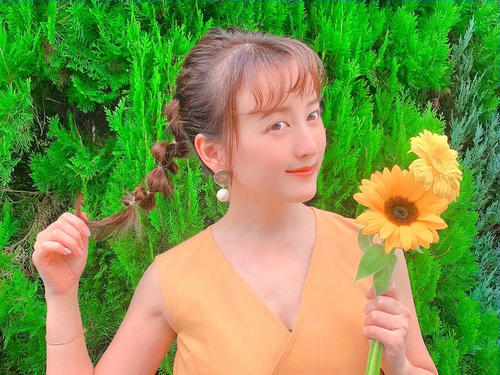 小松彩夏オフィシャルブログより