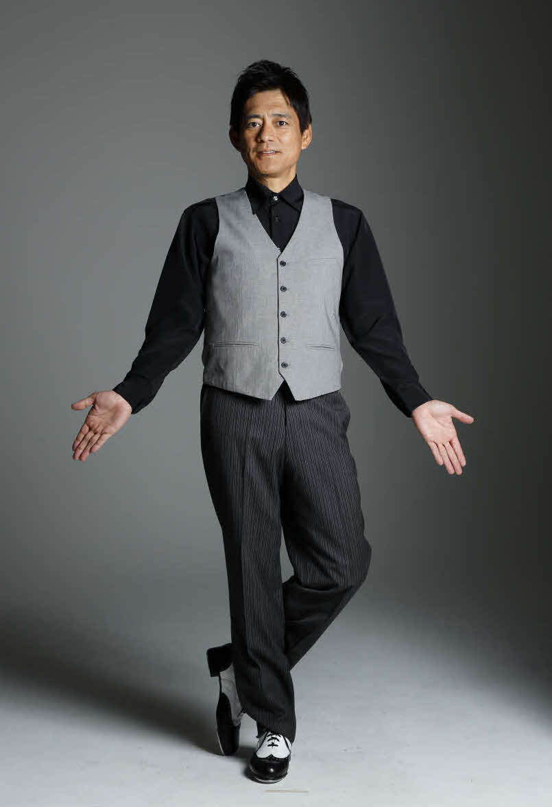 舞台「羽世保スウィングボーイズ」に主演する博多華丸はタップダンスに挑戦する