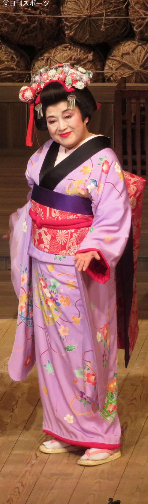 舞台「喜劇 お染与太郎珍道中」の初日前会見に出席した渡辺えり(撮影・三須佳夏)