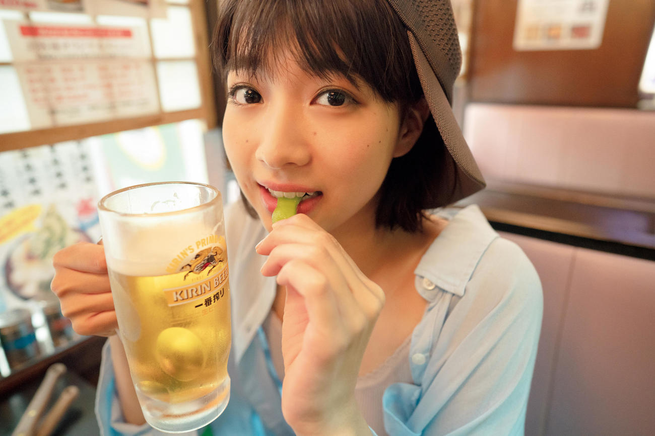 「あかねいろ」写真集カット（C）光文社／週刊FLASH写真、撮影・矢西誠二