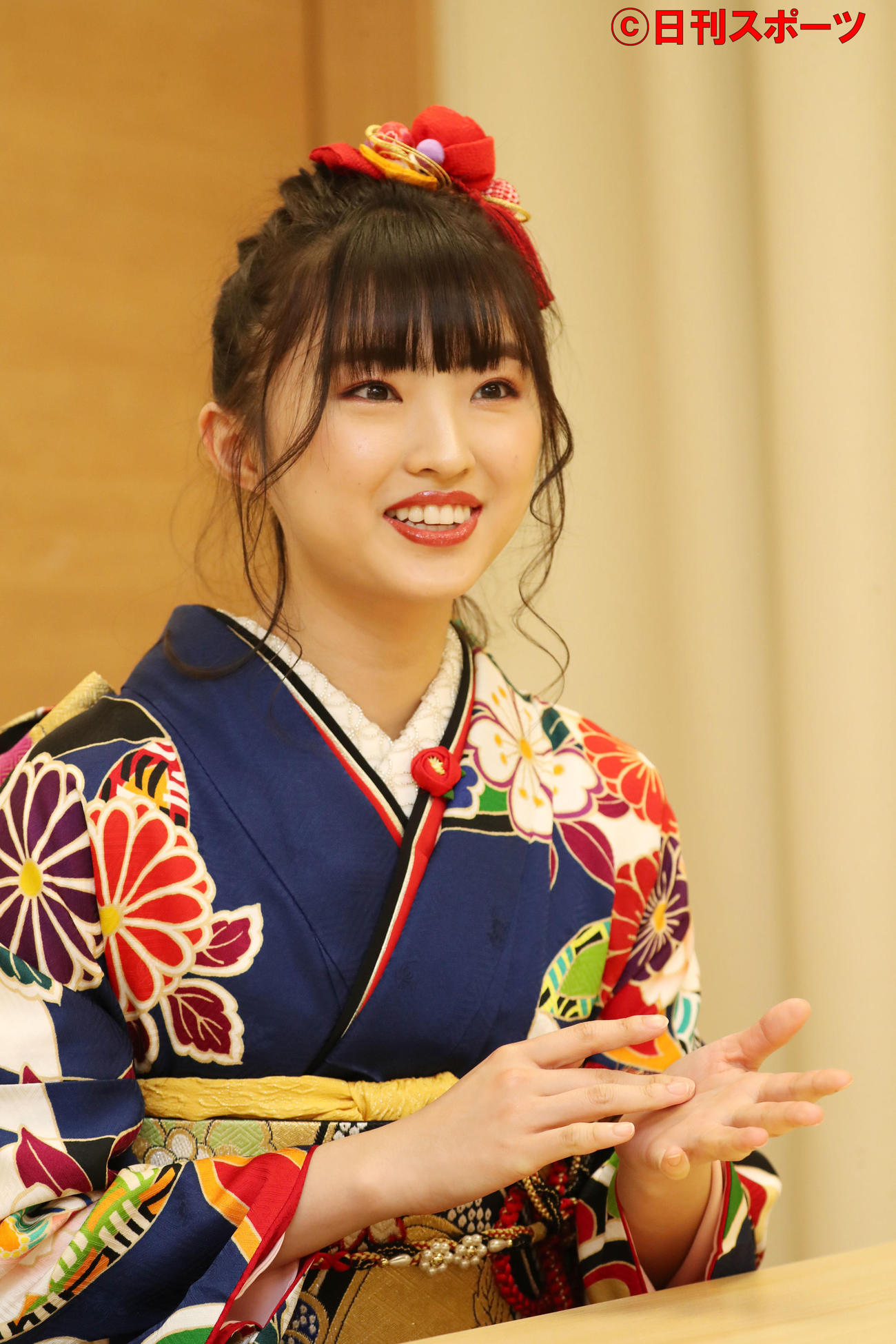 春名真依