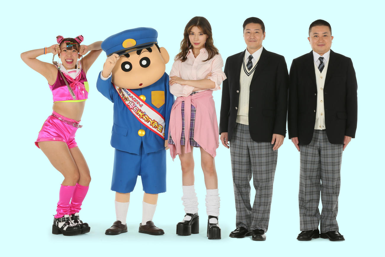 左からフワちゃん、野原しんのすけ、仲里依紗、チョコレートプラネットの長田庄平、松尾駿