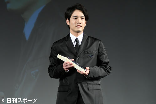 「WEIBO Account Festival in Tokyo 2020」で「話題俳優賞」を授賞した赤楚衛二（撮影・大友陽平）