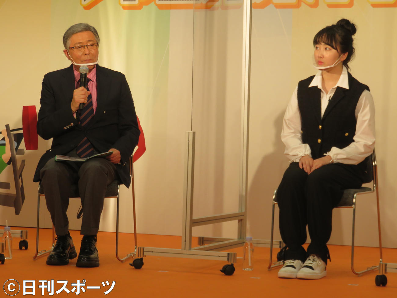 「チャレスポ！TOKYO」のオンラインイベントでトークショーを行った小倉智昭（左）と本田望結