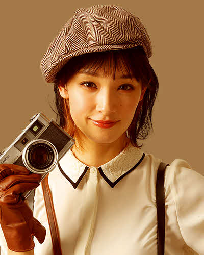「マーダー★ミステリー　探偵・斑目瑞男の事件簿」に出演する剛力彩芽（ABCテレビ提供）