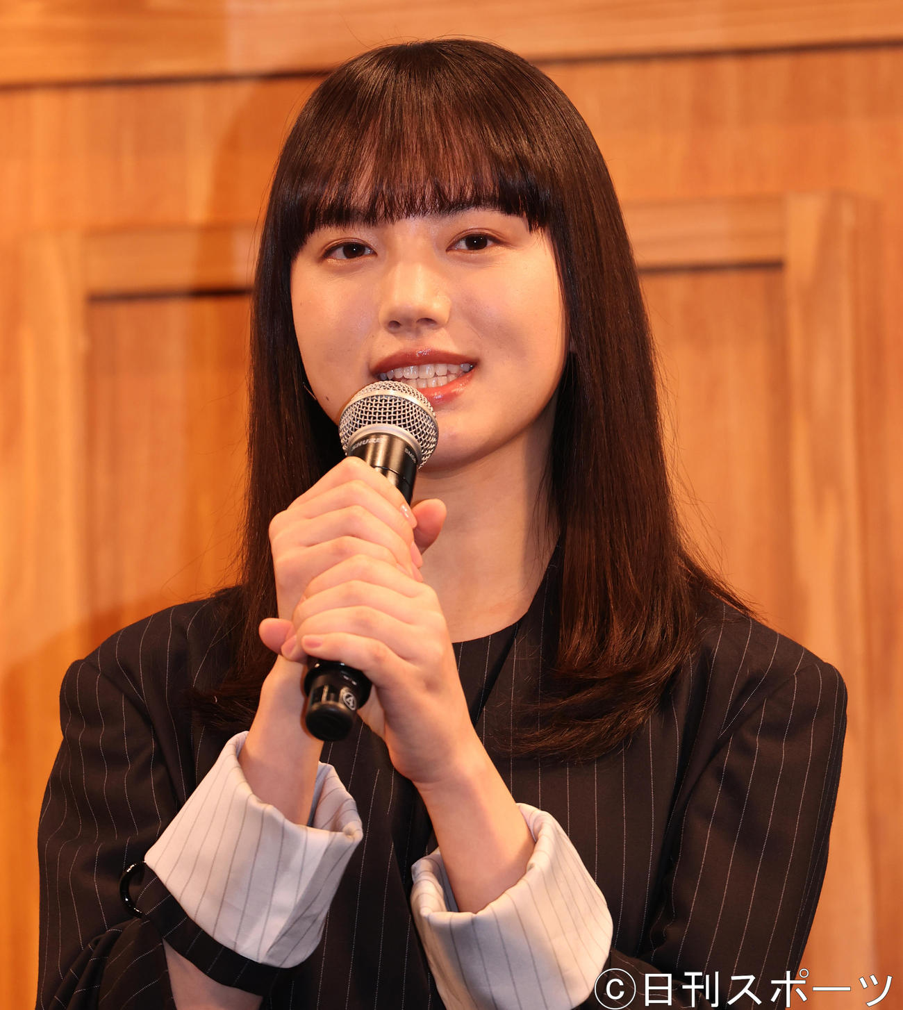 映画「夏への扉」完成報告会に出席した清原果耶（撮影・野上伸悟）