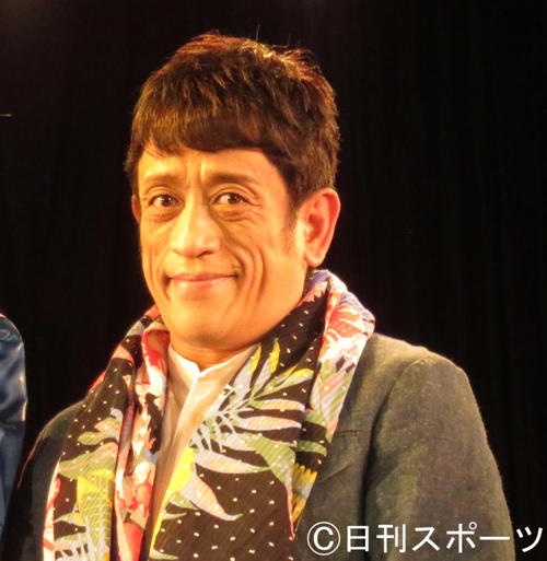 クリス松村 あまりのショック 地震で お宝 破損 芸能写真ニュース 日刊スポーツ
