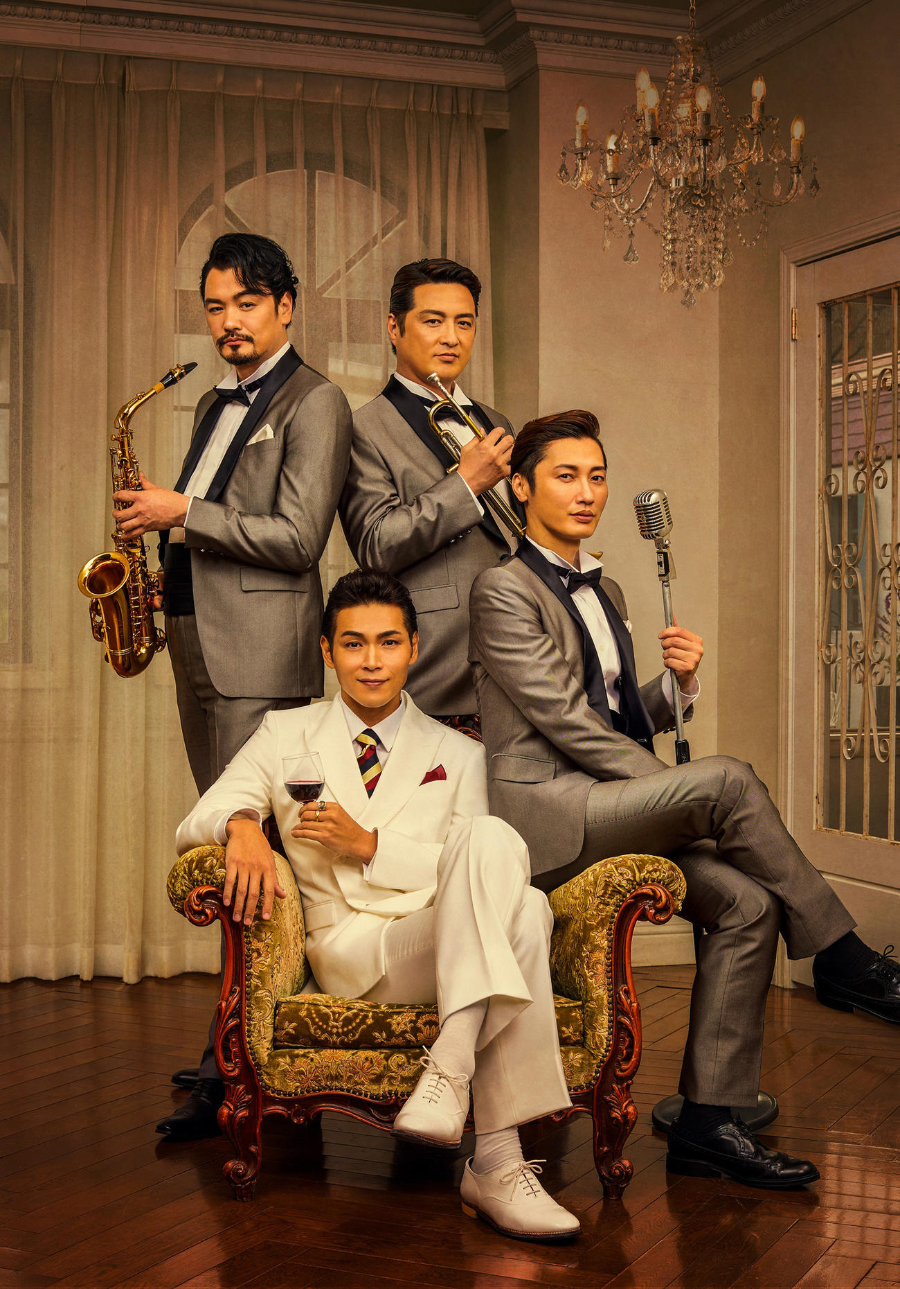 「明治座7月純烈公演」を上演する純烈（C）2021「明治座7月純烈公演」