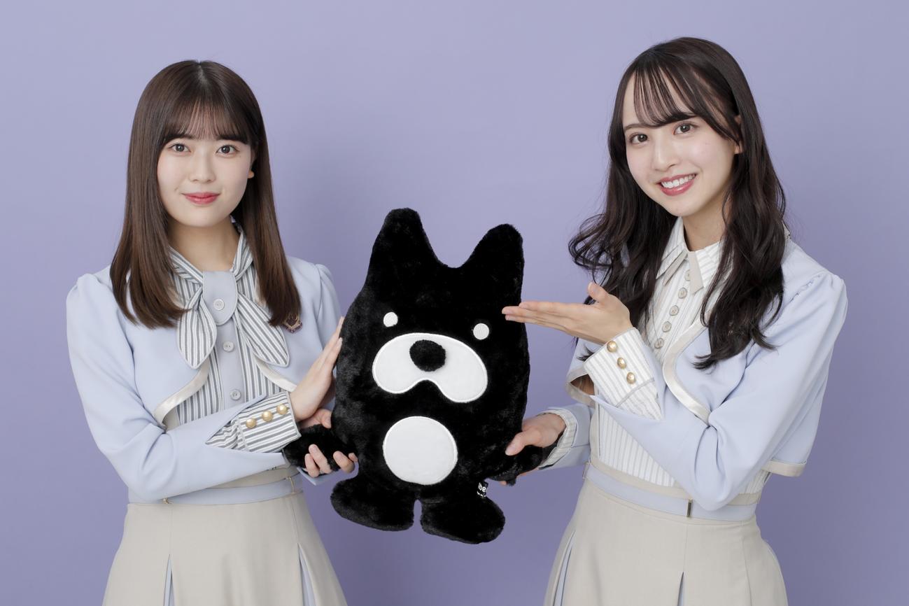 乃木坂46の特番「9thバースデーライブ直前！乃木坂脱出ゲーム～46の謎と7つの部屋～」に出演する岩本蓮加（左）と佐藤楓