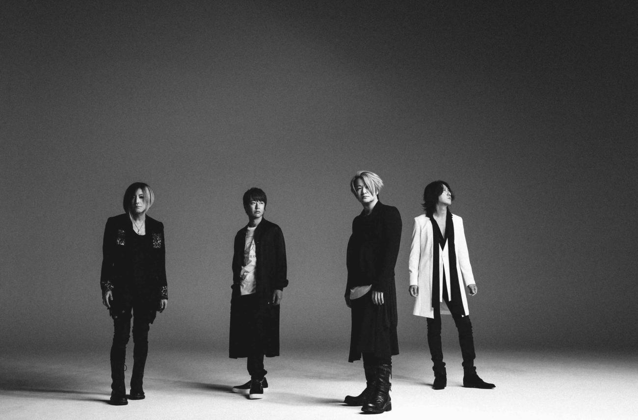 所信表明を発表したGLAY