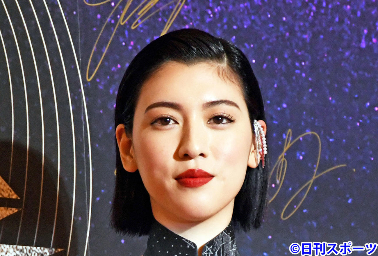 三吉彩花（2021年2月4日撮影）