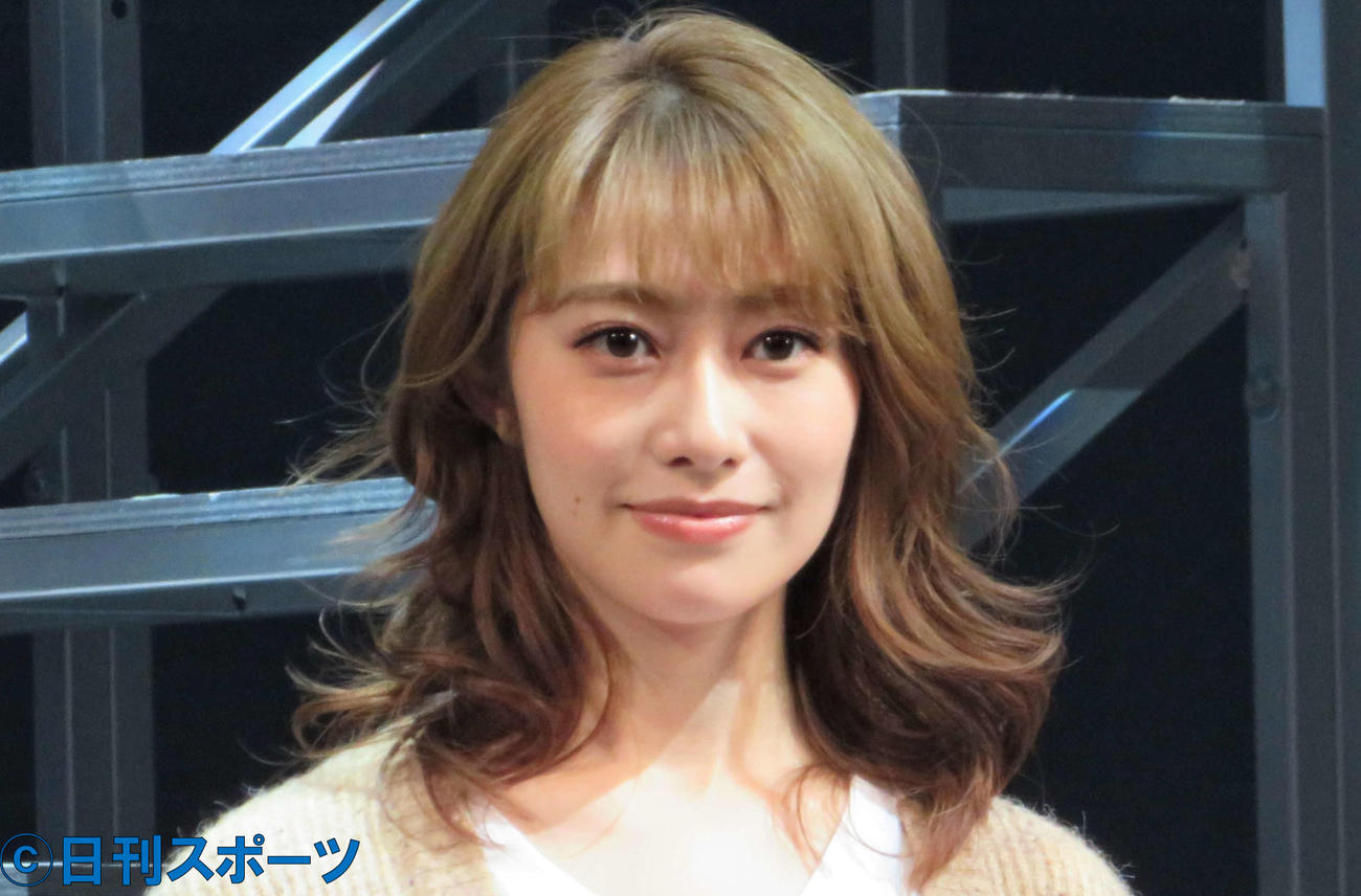 ミュージカル「GHOST」の囲み取材に応じた桜井玲香（撮影・三須佳夏）