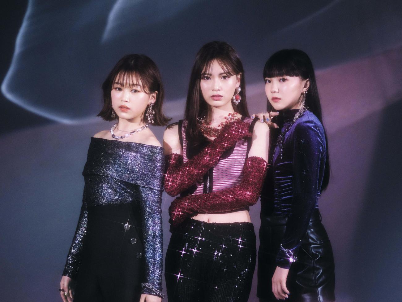 6月にメジャーデビューが決まったiScream。左からYUNA、RUI、HINATA