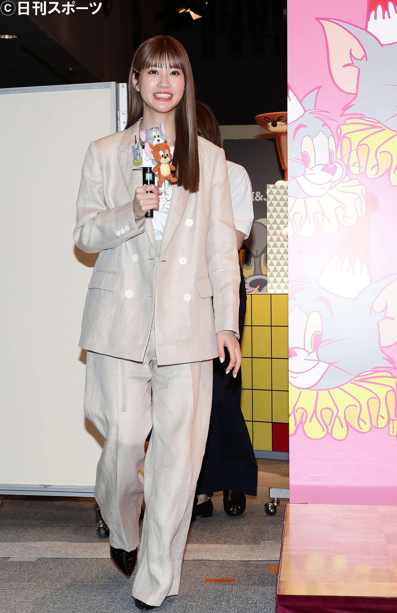 「トムとジェリー　カートゥーン・カーニバル　In Laforet HARAJUKU」のオープニングイベントで登壇する生見愛瑠（撮影・丹羽敏通）