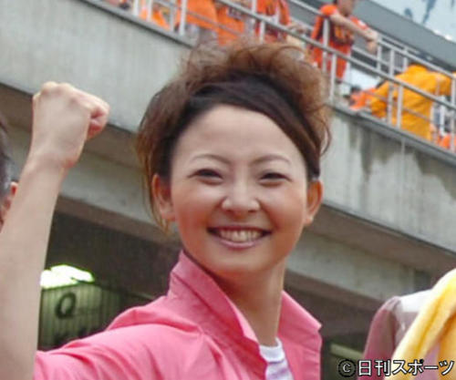 静岡放送の原田亜弥子アナ(2010年撮影)