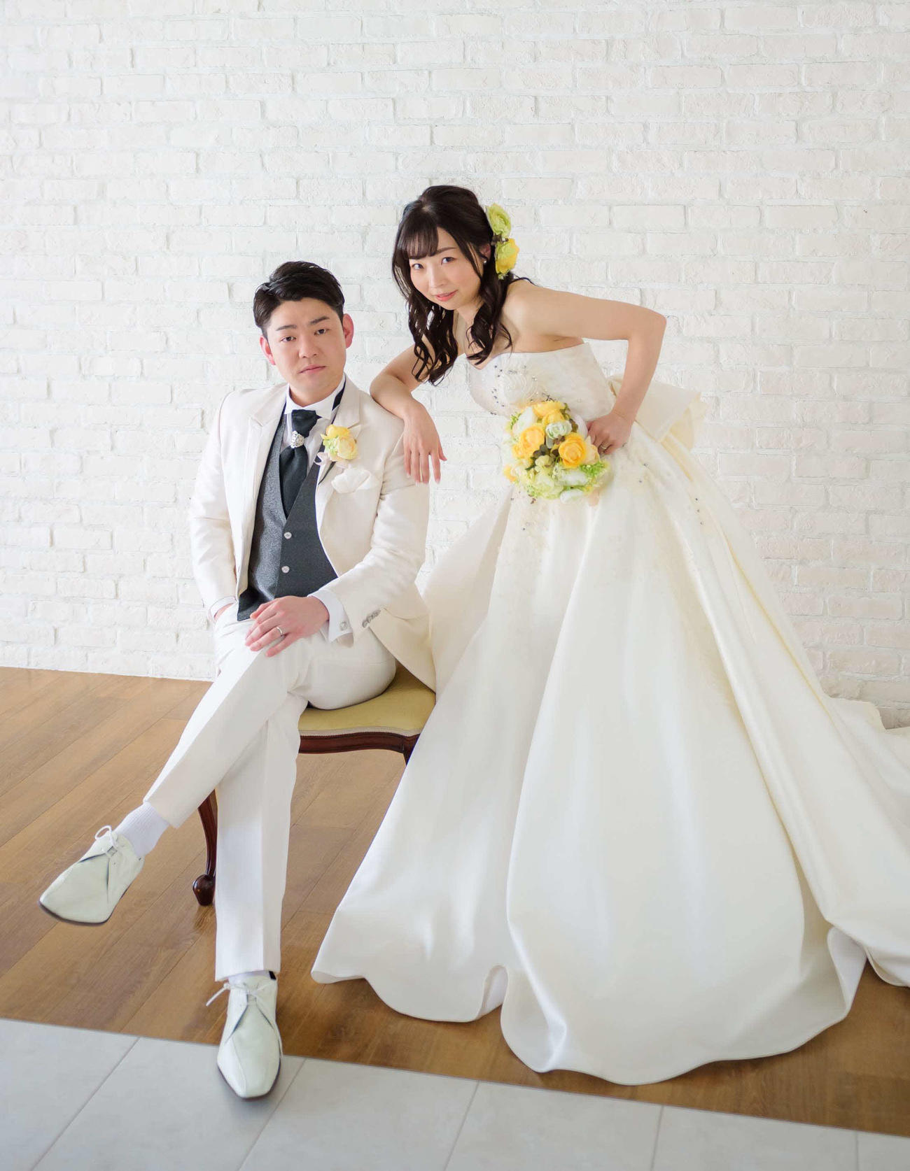 結婚を発表したお笑いコンビ、ダニエルズの望月隆寛（左）と芸人の石出奈々子