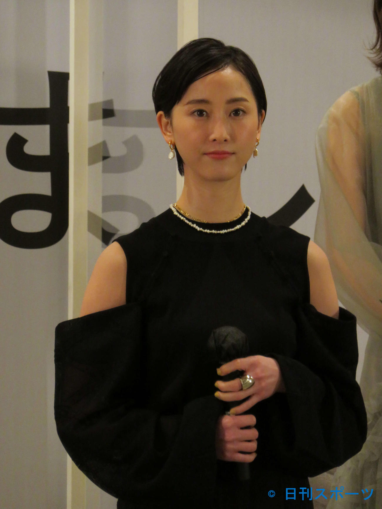 映画「幕が下りたら会いましょう」の製作発表会に出席した松井玲奈（撮影・三須佳夏）