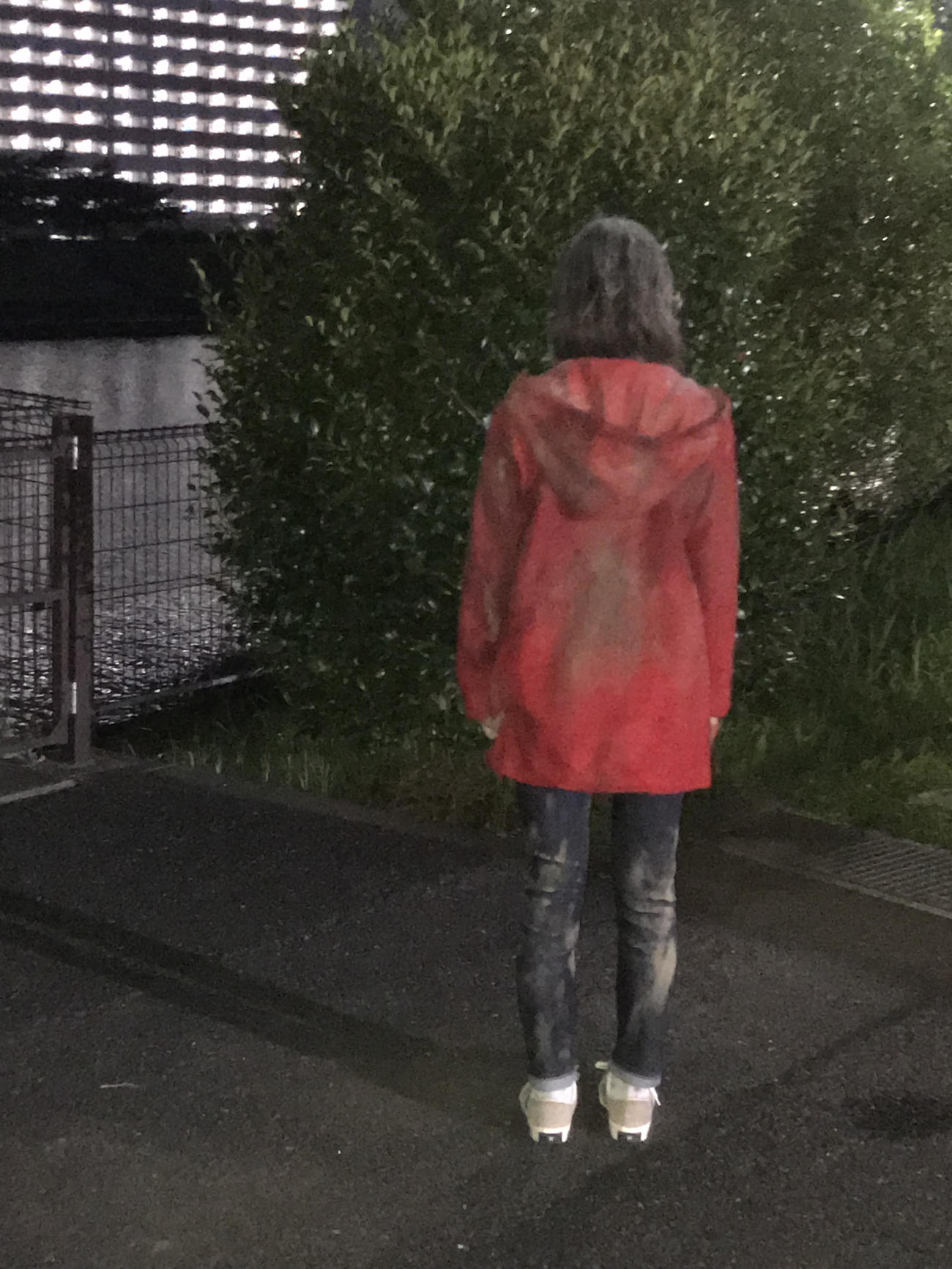 スペシャルバージョンで再放送されたNHKドラマ「パラレル東京」で地震により倒壊したビルに閉じこめられてしまった女子高生・島村由希役を演じた吉田美佳子