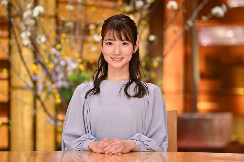 テレビ朝日系「報道ステーション」でスポーツコーナーを担当する安藤萌々アナウンサー