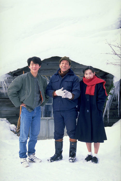 フジテレビ系ドラマ「北の国から'89帰郷」。左から吉岡秀隆、田中邦衛さん、中嶋朋子(C)フジテレビ