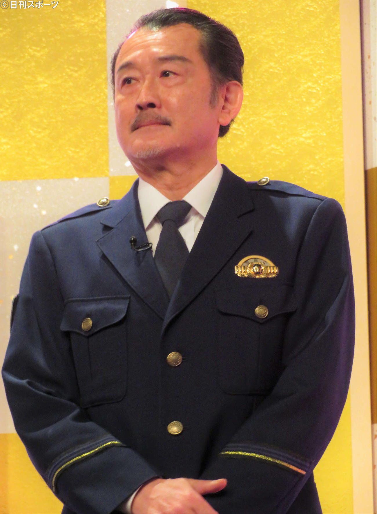 15日スタートのテレビ朝日系ドラマ「桜の塔」（木曜午後９時）の制作発表会見に出席した吉田鋼太郎（撮影・三須佳夏）